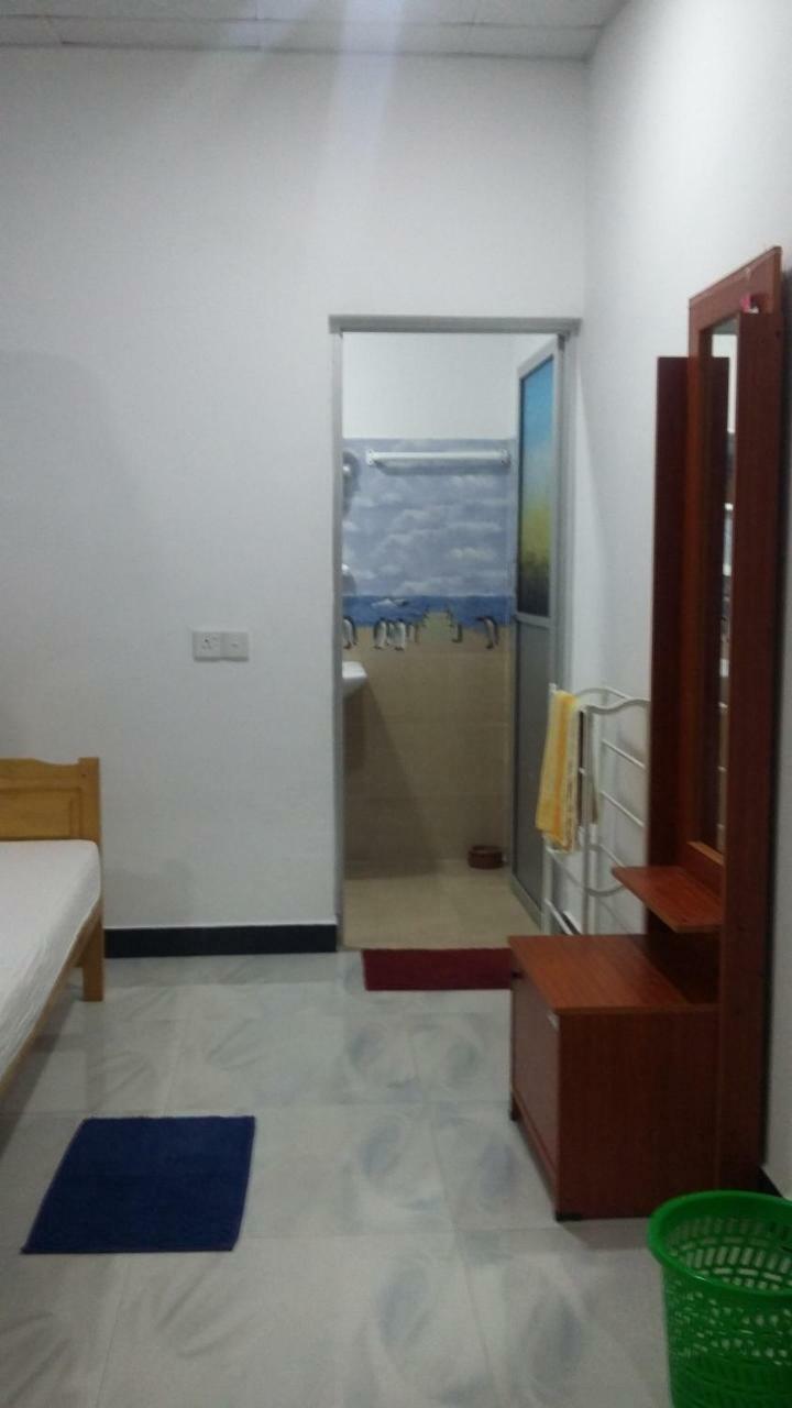 Hotel Oceanic White House Nilaveli Exterior foto